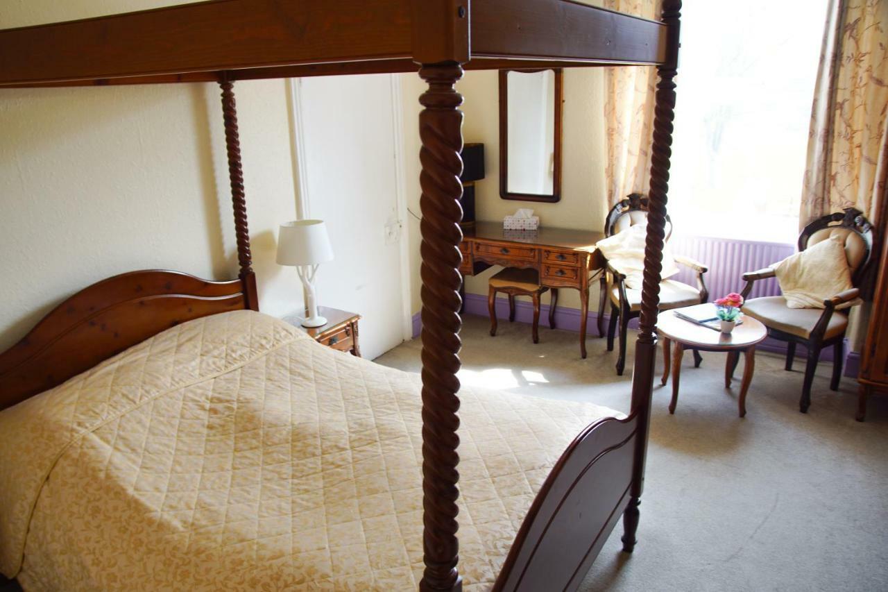 Abbey Grange Отель 3*